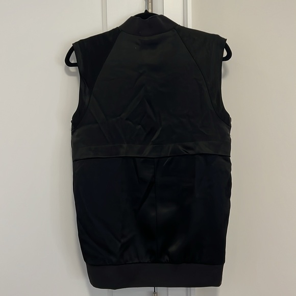 Satin Aritzia Vest - Picture 3 of 3